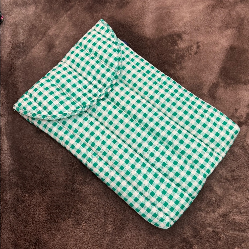 BAGGU 16” Puffy Laptop Sleeve